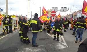 Vigili del Fuoco in protesta