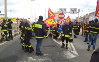 Vigili del Fuoco in protesta